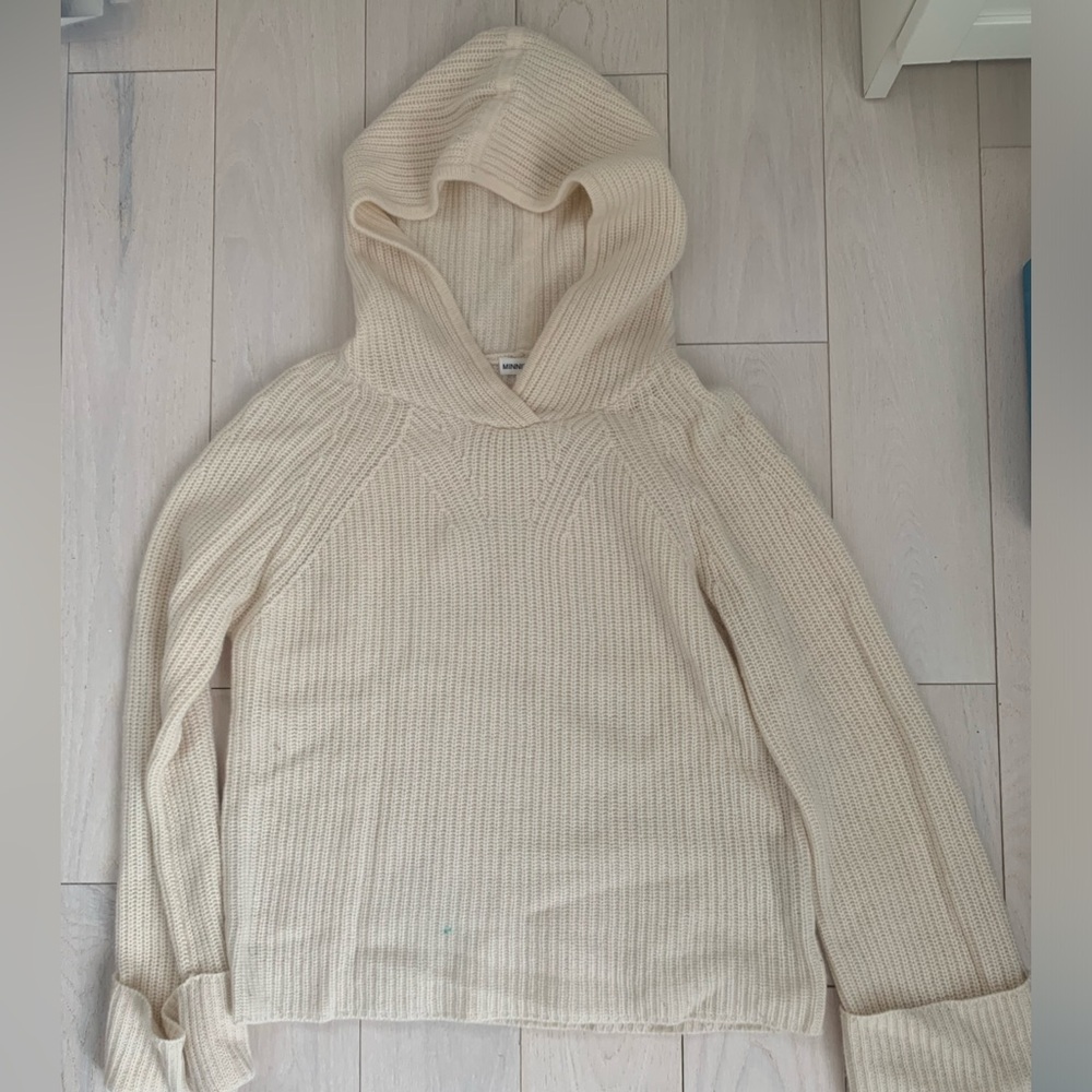 EUC Minnie Rose cashmere hoodie